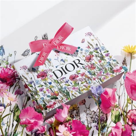 dior valentine collection 2022|Valentine's Day Exclusive Collection .